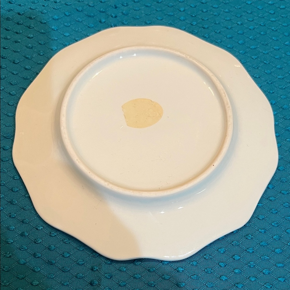 Springtime Green and White Floral Trinket Dish/Spoon Rest w/Small purple flowers - Picture 2 of 4
